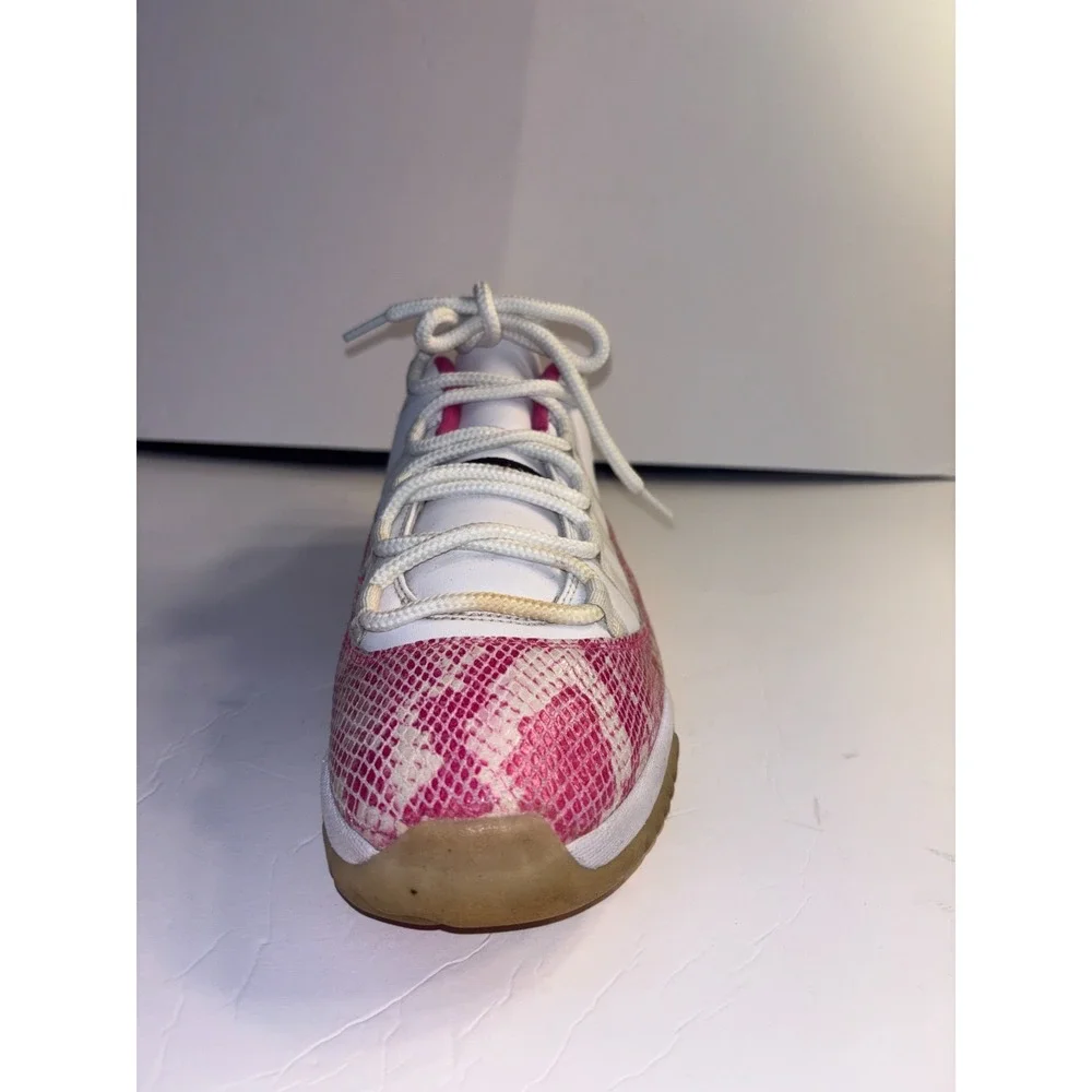 Jordan retro low